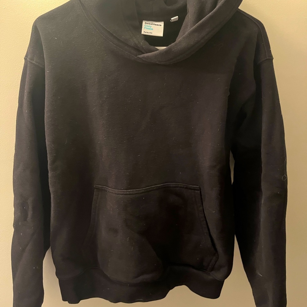 Aritzia TNA Sweatshirt Perfect Fit Cozy Fleece Black Womens Medium